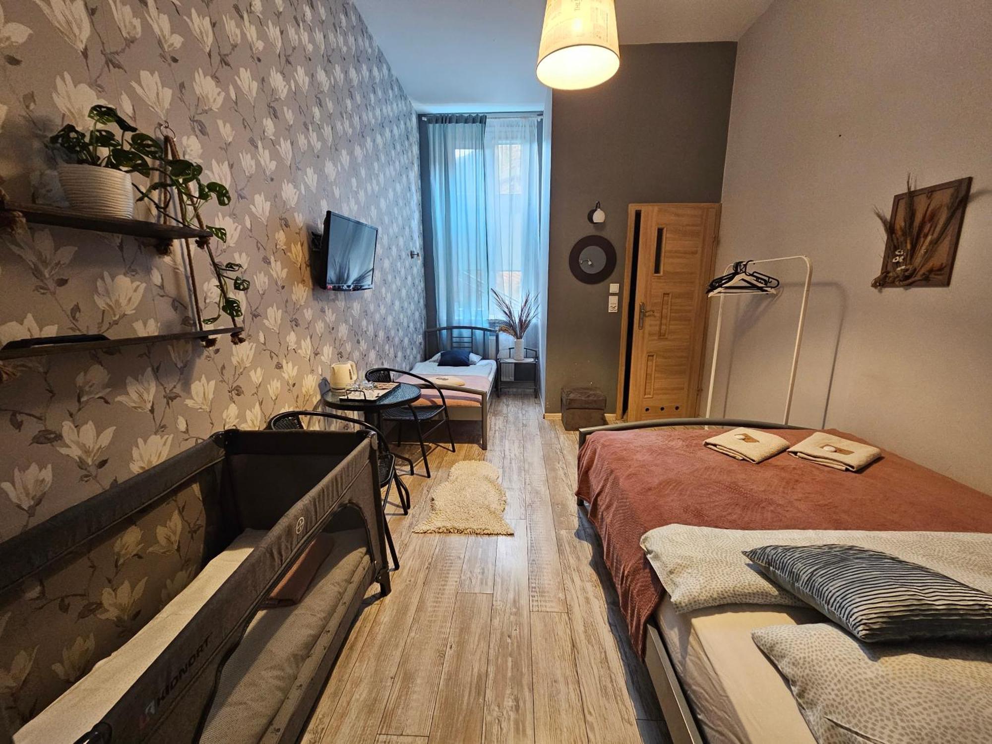 Deja Vu Hostel Warschau Buitenkant foto